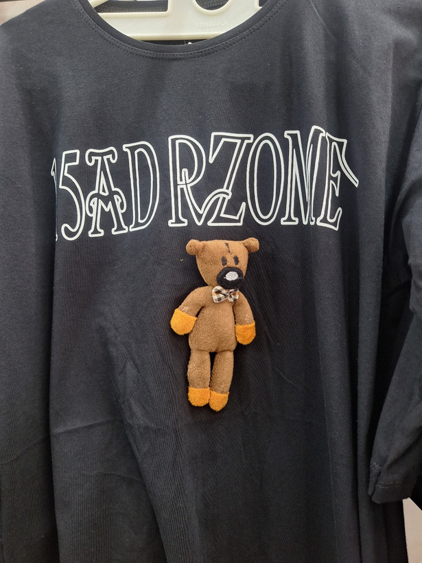 تیشرت لانگ مشکی زنانه طرح خرس سهبعدی (Teddy Bear)